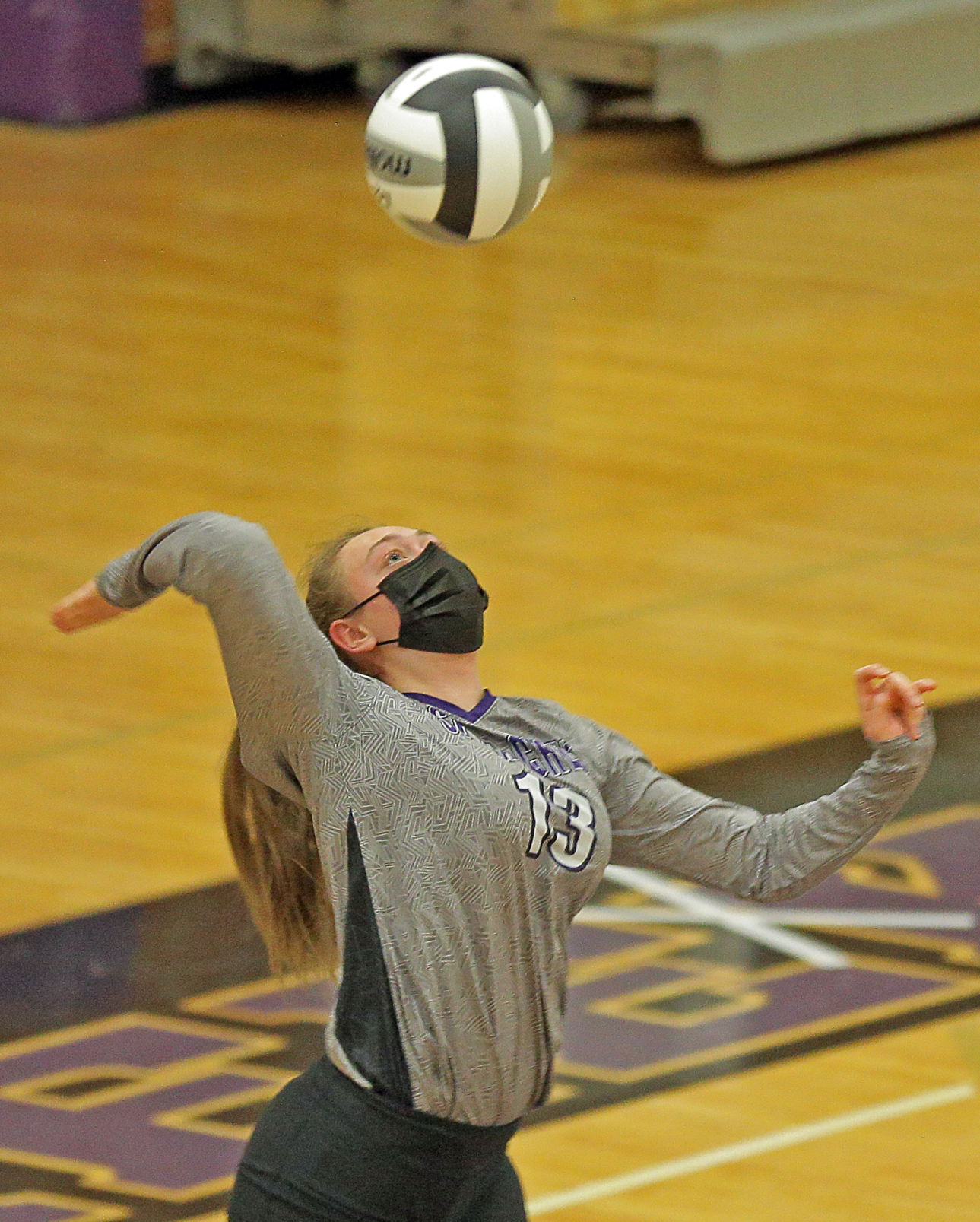 Fallon at Spring Creek Volleyball 17.jpg